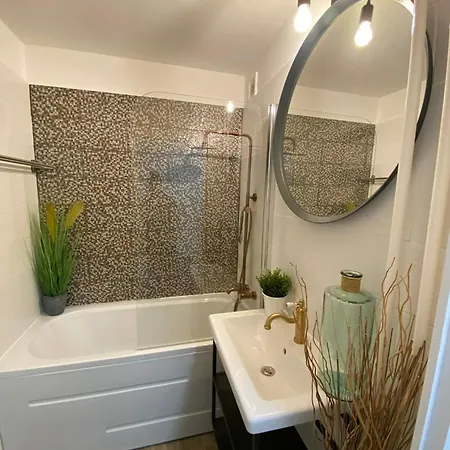 Loft2 X Ker * Budapeste